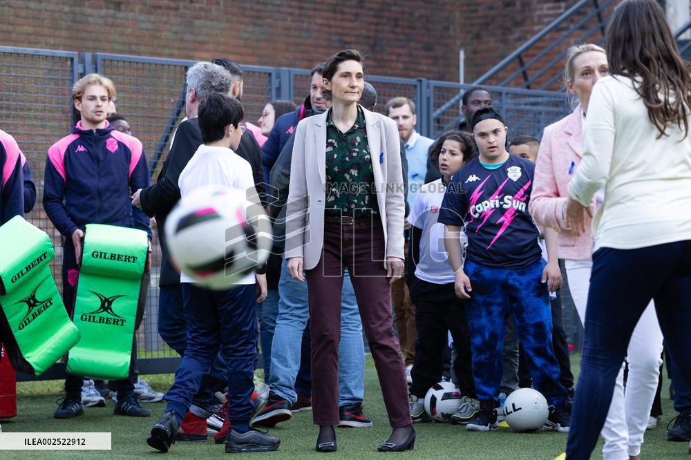 Brigitte Macron visits the medical educational institute Leonce Malecot - Saint-Cloud