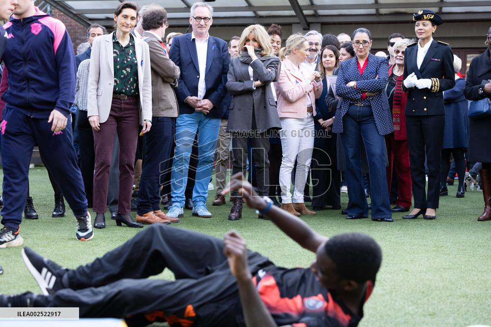 Brigitte Macron visits the medical educational institute Leonce Malecot - Saint-Cloud