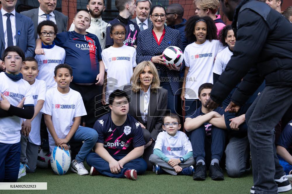 Brigitte Macron visits the medical educational institute Leonce Malecot - Saint-Cloud