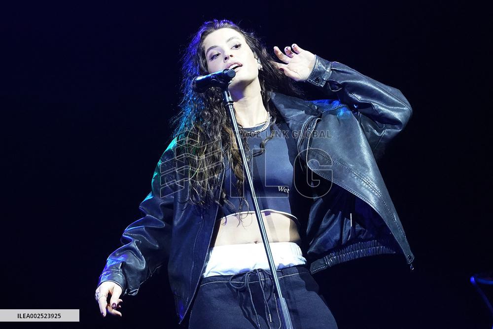 King Felipe In Audience With Real Madrid Basketball Team - Madrid