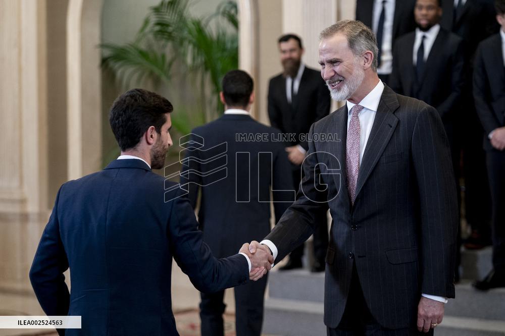 King Felipe In Audience With Real Madrid Basketball Team - Madrid