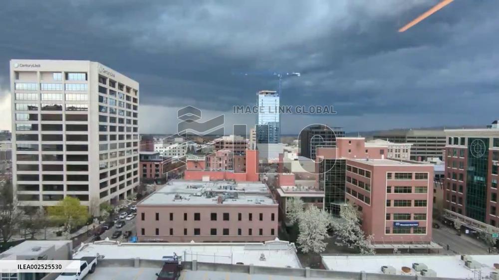 US: Stunning Time-Lapse Of Storm Rolling Into Idaho