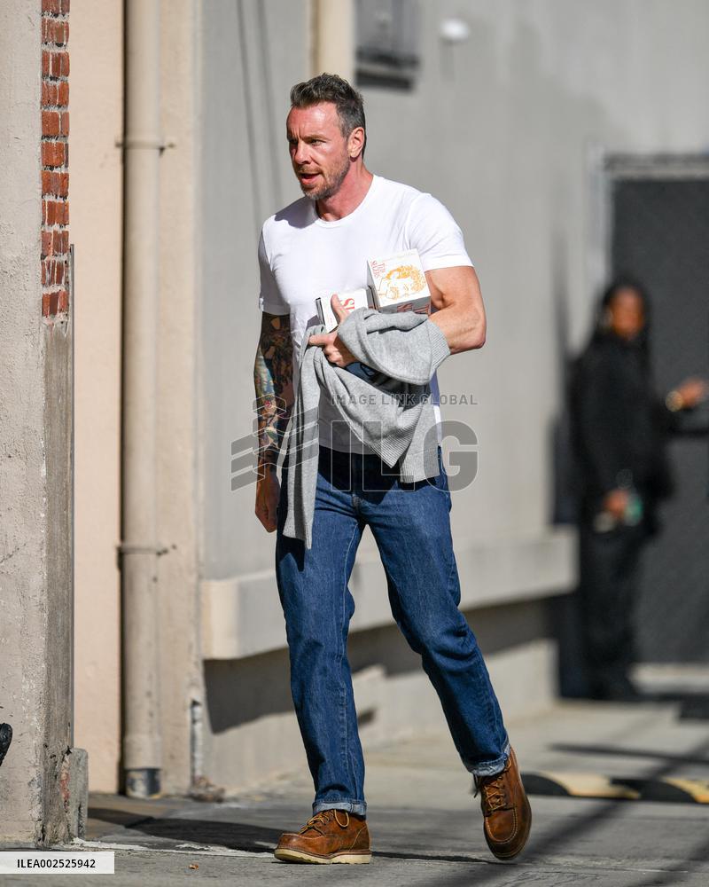 Dax Shepard At The 'Jimmy Kimmel Live!' - LA