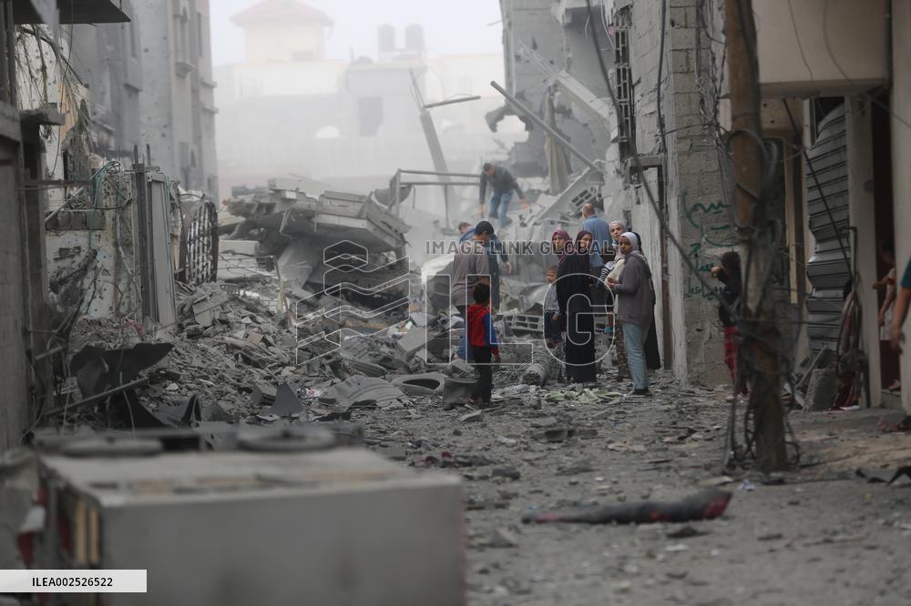 MIDEAST-GAZA-MAGHAZI REFUGEE CAMP-ISRAEL-AIRSTRIKE