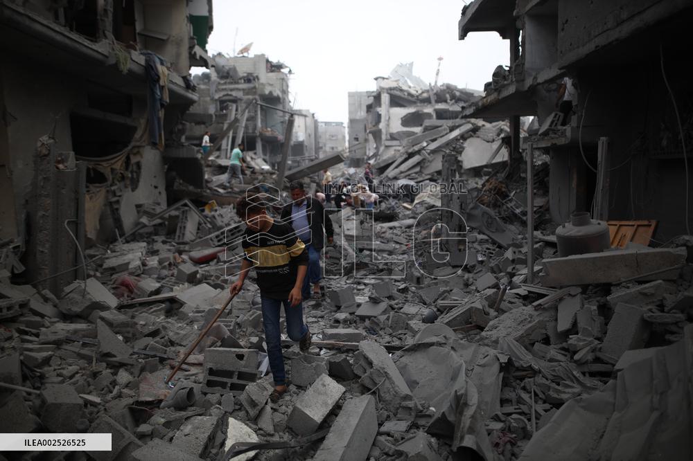 MIDEAST-GAZA-MAGHAZI REFUGEE CAMP-ISRAEL-AIRSTRIKE