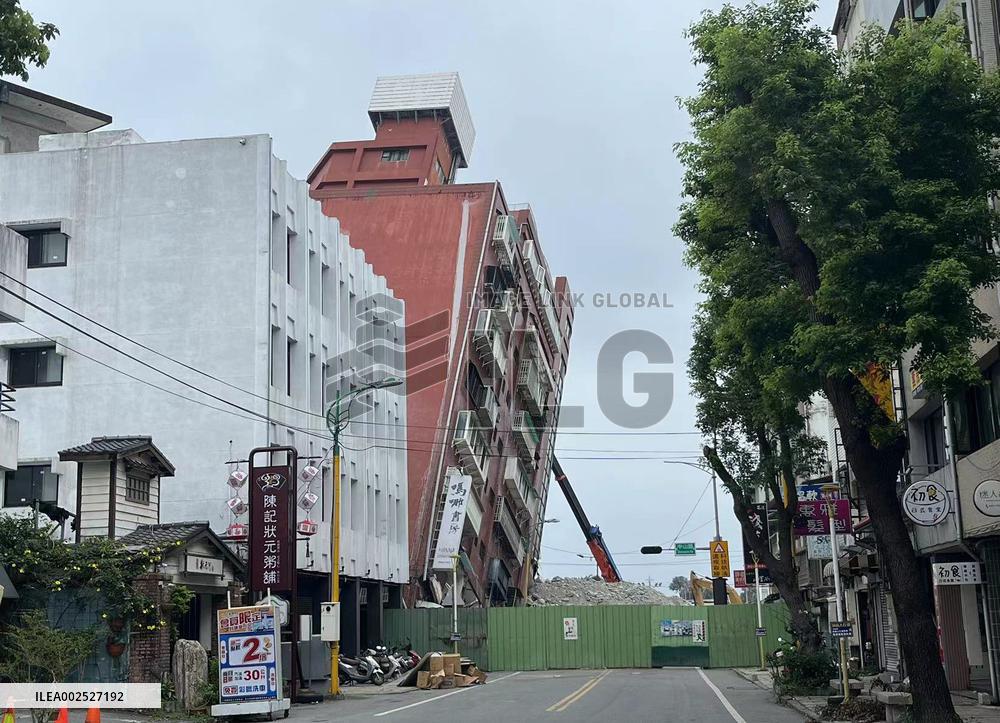 (SPOT NEWS)CHINA-TAIWAN-HUALIEN-EARTHQUAKE-AFTERMATH (CN)