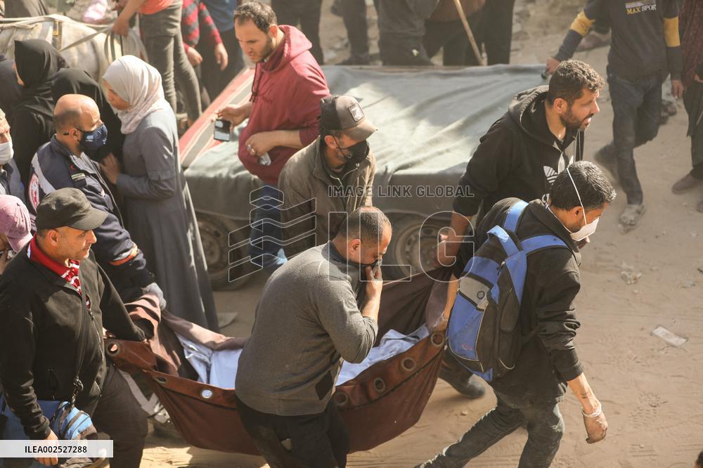 Israeli Troops Leave Gaza Al-Shifa Hospital Laying In Ruins