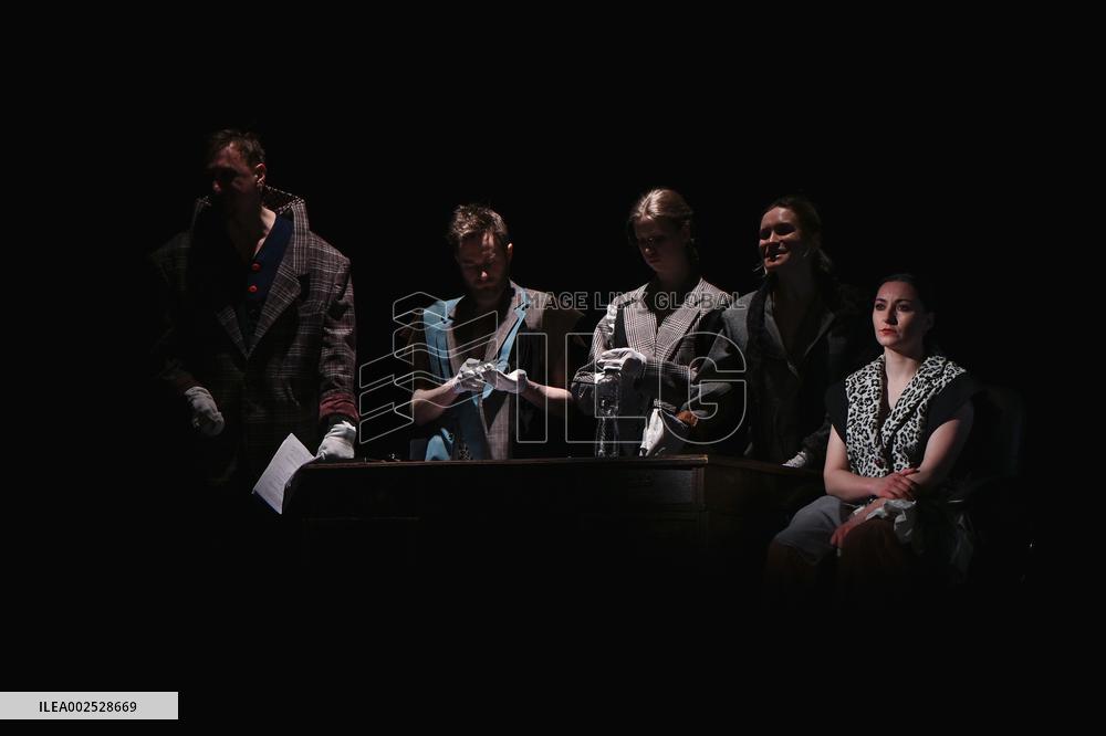 Presentation of play based on Aristophanes The Birds in Lviv