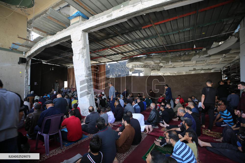 MIDEAST-GAZA-RAFAH-RAMADAN-FRIDAY PRAYER