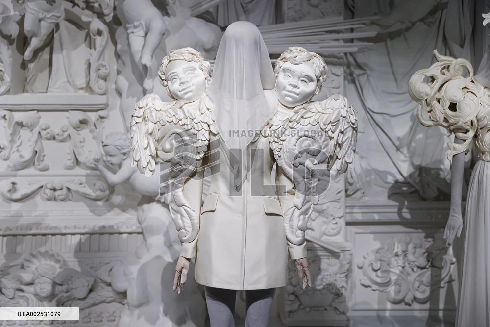 Dolce & Gabbana Exhibition - Milan