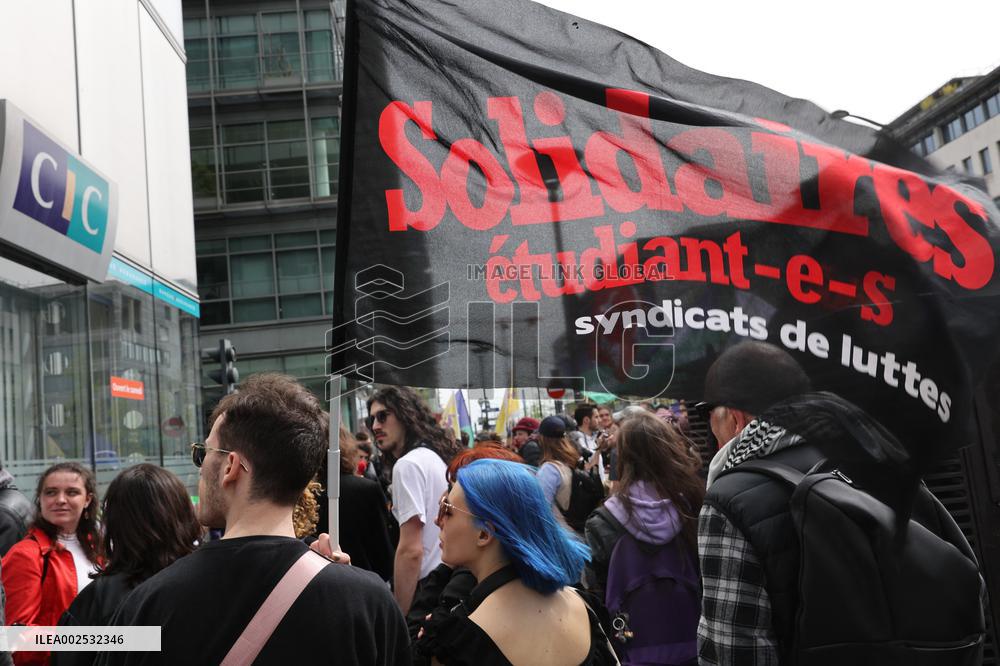 Demonstration Against Student Expulsions - Paris