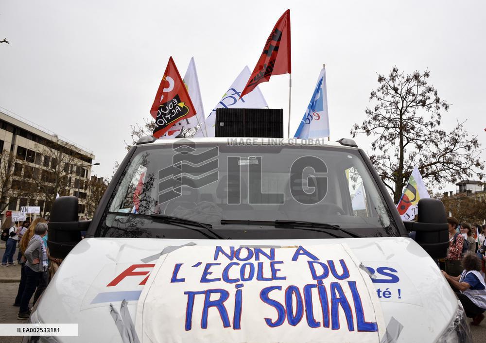 Demonstration Against 'Le Choc Des Savoirs' - Bordeaux