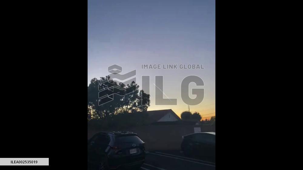 US: SpaceX Falcon 9 Launches 21 Starlink Satellites From Vandenberg Space Force Base 3