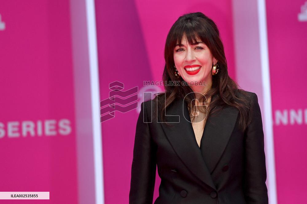 7th Canneseries - Pink Carpet