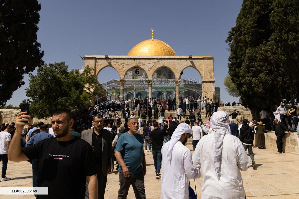 Last Friday Prayer - Jerusalem