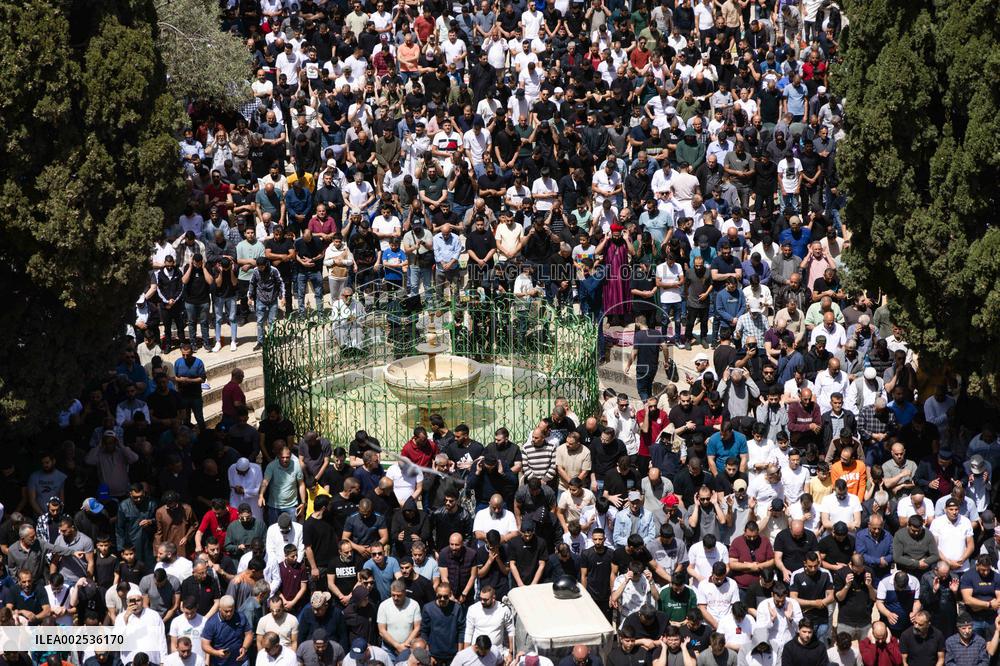 Last Friday Prayer - Jerusalem