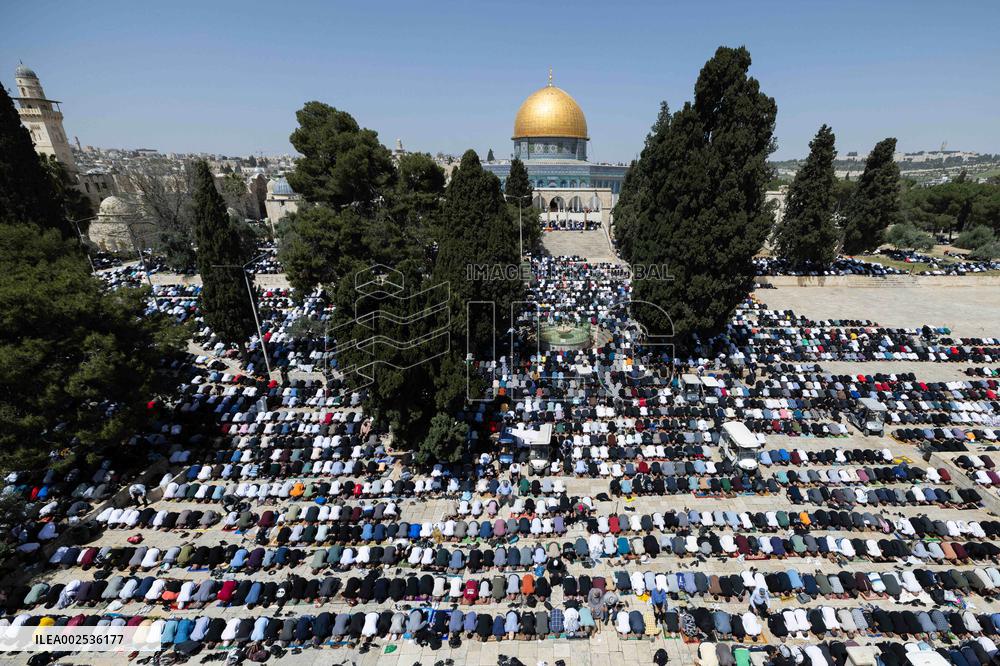 Last Friday Prayer - Jerusalem