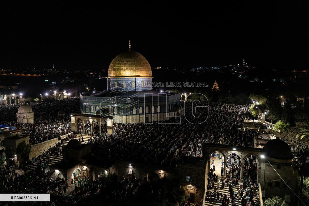 Last Friday Prayer - Jerusalem