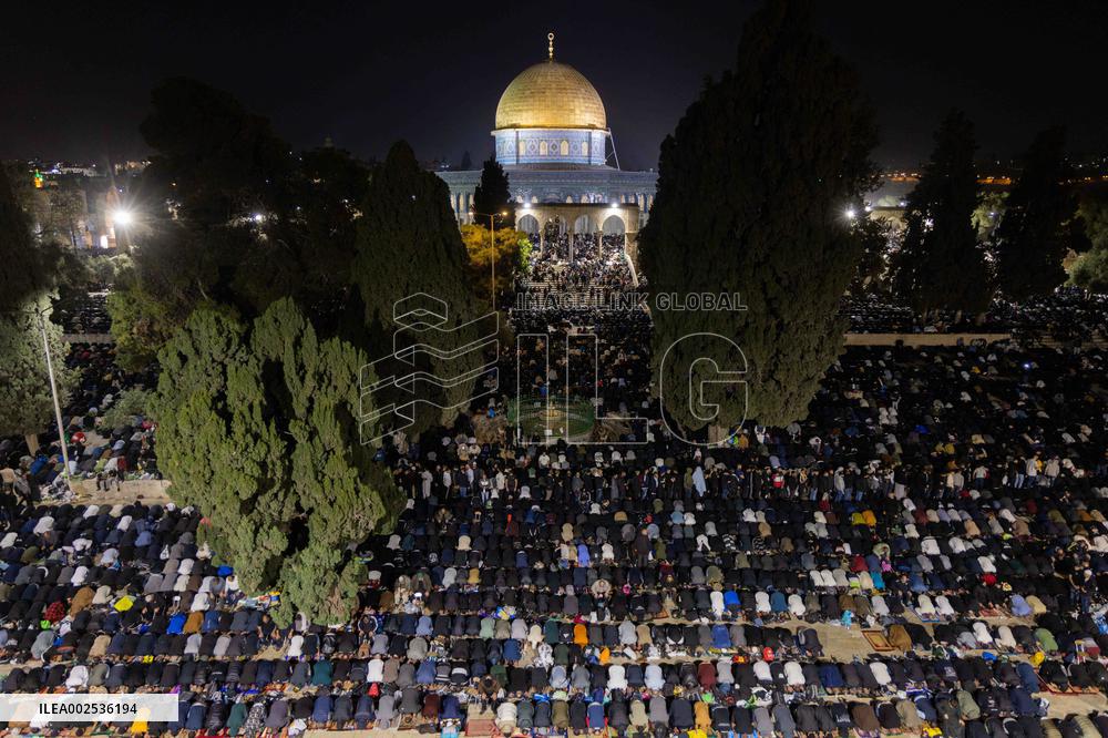 Last Friday Prayer - Jerusalem