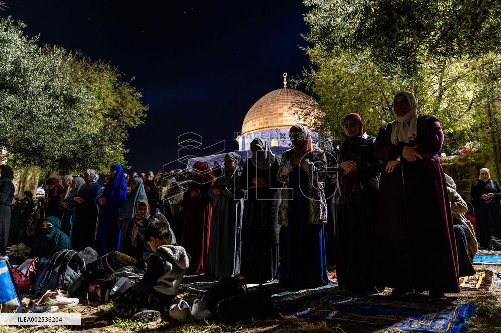 Last Friday Prayer - Jerusalem