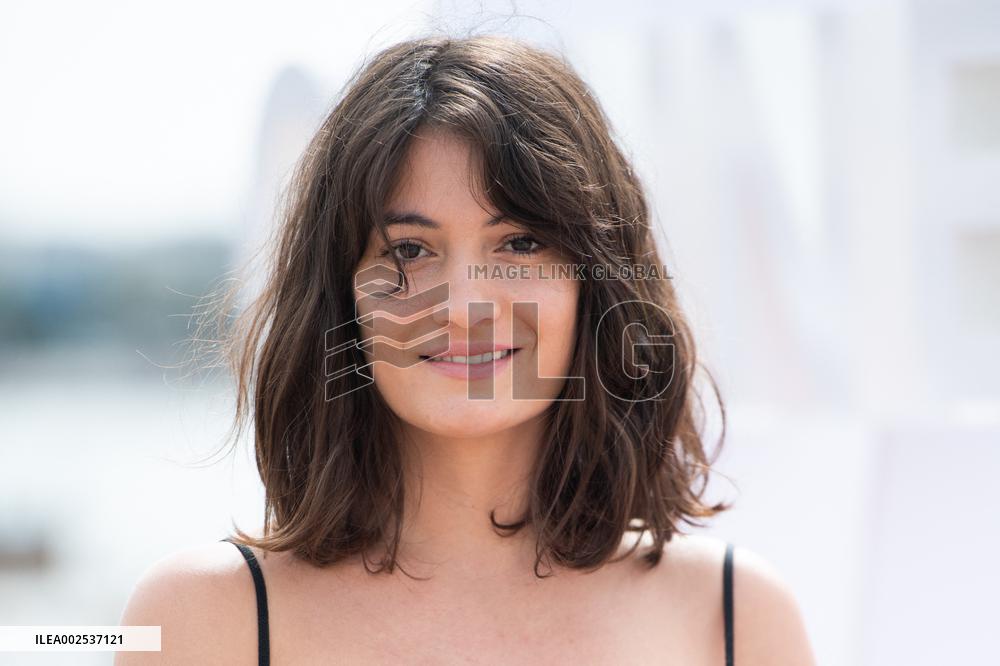 CannesSeries Living On A Razor s Edge Photocall