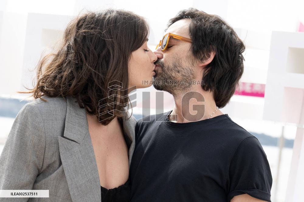 Living On A Razor's Edge Photocall - Day 3 - Cannes