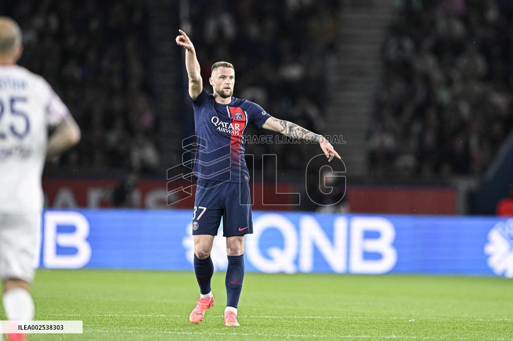 French L1 - PSG vs Clermont Foot 63