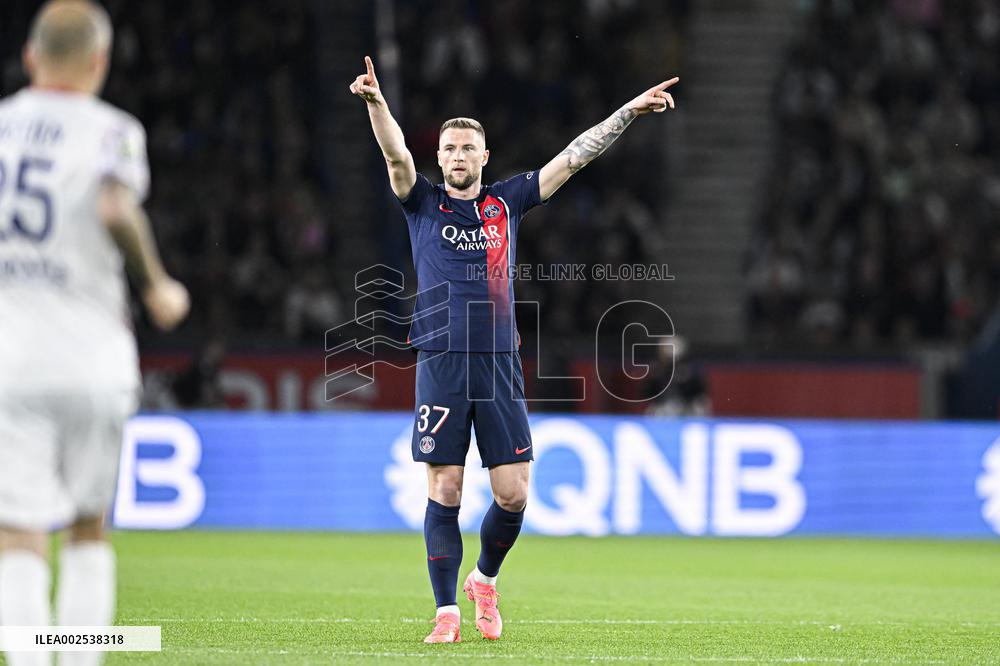 French L1 - PSG vs Clermont Foot 63