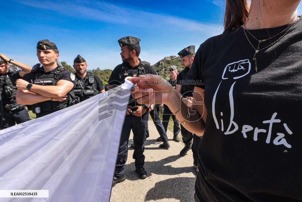 Rally In Front Of The House Of PM Attal - Corsica