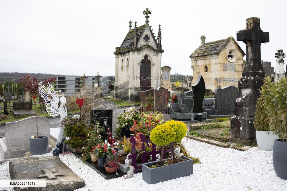 Atmosphere 7 years after the murder of Alexia Daval - Gray