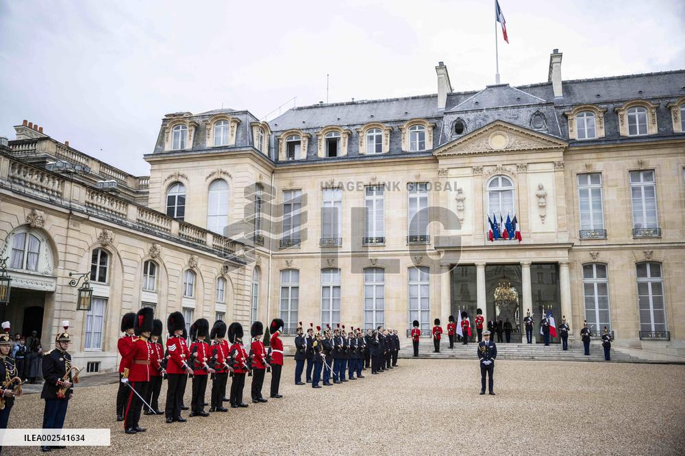 British Troops Join French Guards In A Special Ceremony - Paris