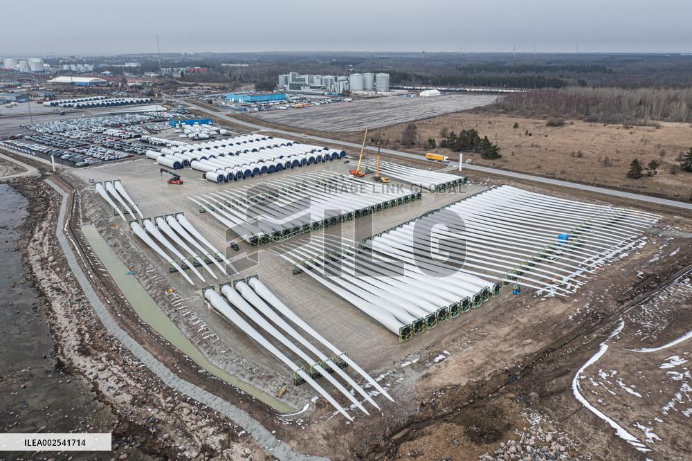 Wind turbine components at the Port of Paldiski