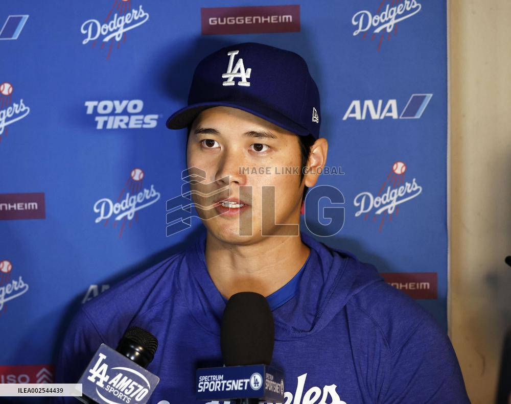 Baseball: Dodgers vs. Twins