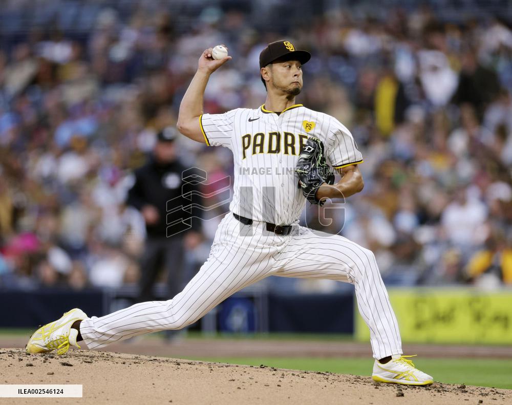 Baseball: Cubs vs. Padres