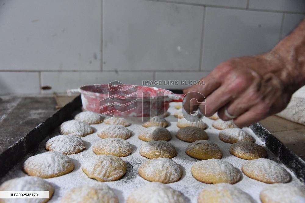 LEBANON-TRIPOLI-RAMADAN-EID SWEETS