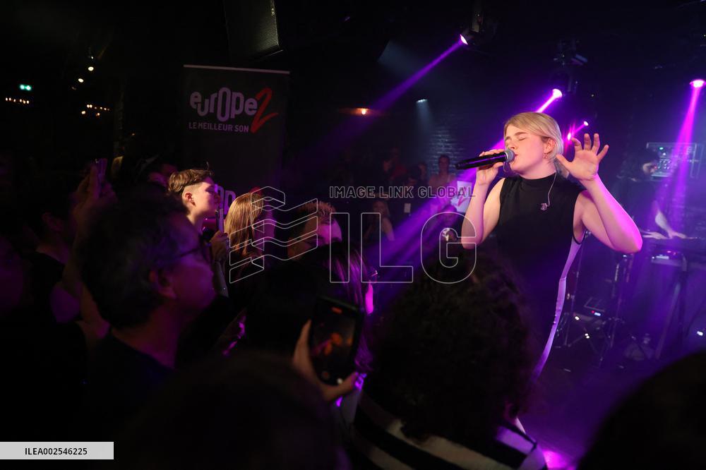 Zaho de Sagazan Showcase - Paris