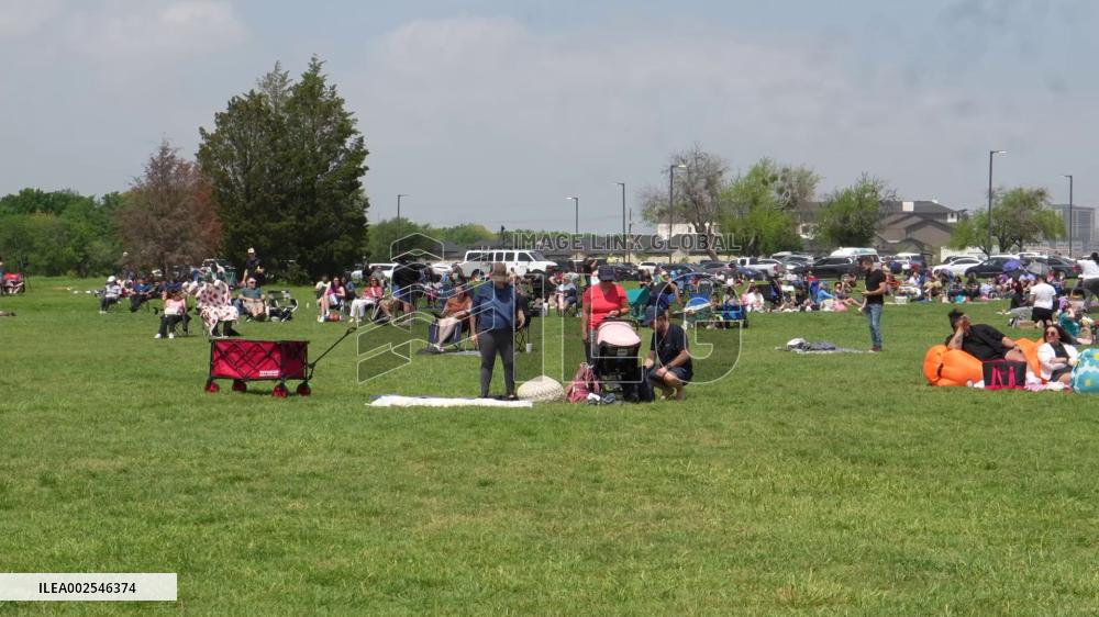 Total solar eclipse crosses North America, Texas in path of totality