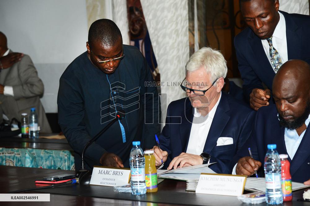 (SP)CAMEROON-YAOUNDE-NATIONAL FOOTBALL TEAM-NEW COACH