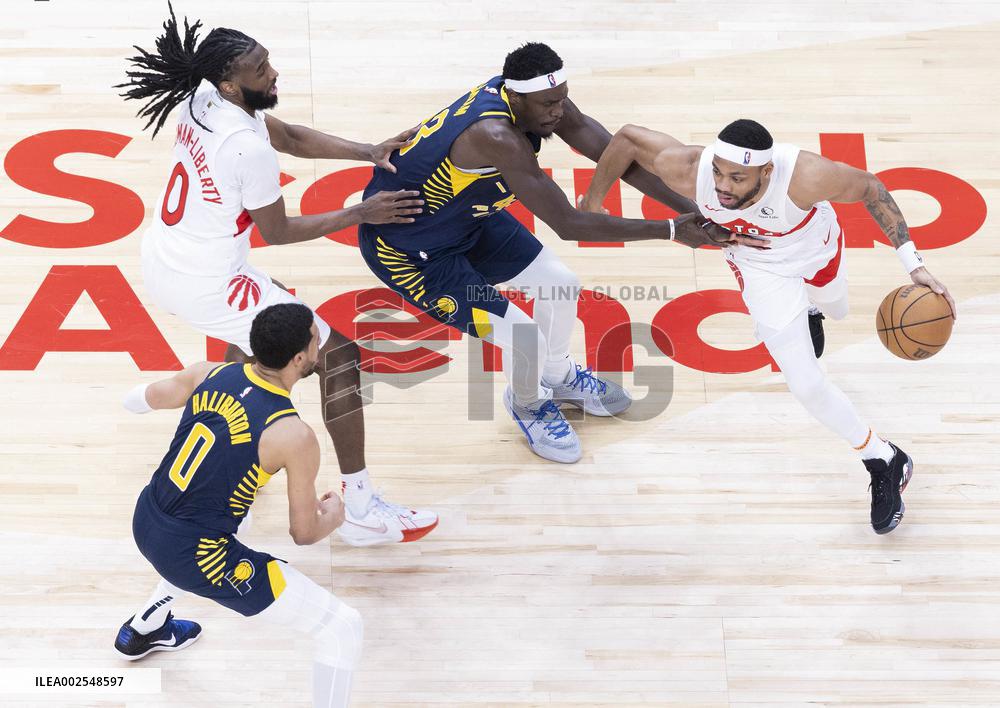 (SP)CANADA-TORONTO-BASKETBALL-NBA-PACERS VS RAPTORS