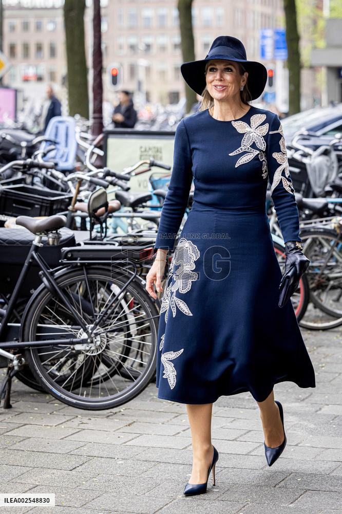 Queen Maxima Meets With Students - Amsterdam