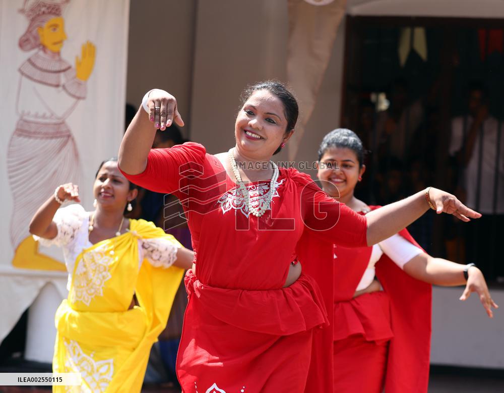 SRI LANKA-COLOMBO-TRADITIONAL NEW YEAR-PREPARATION