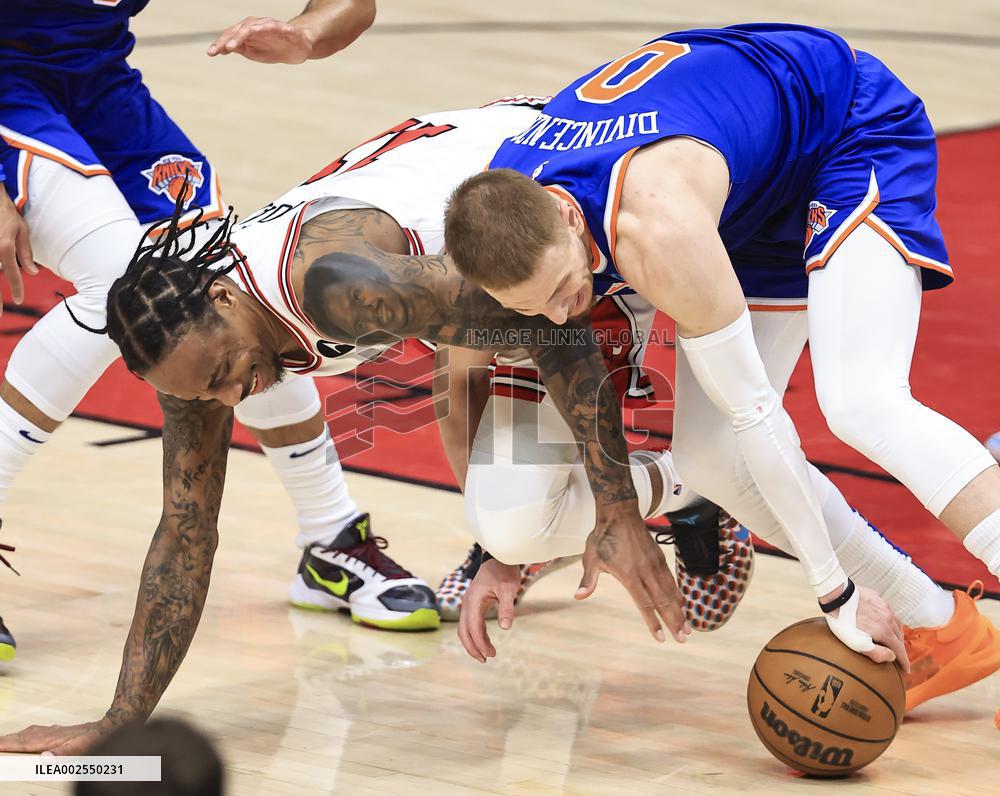 (SP)U.S.-CHICAGO-BASKETBALL-NBA-NEW YORK KNICKS VS CHICAGO BULLS