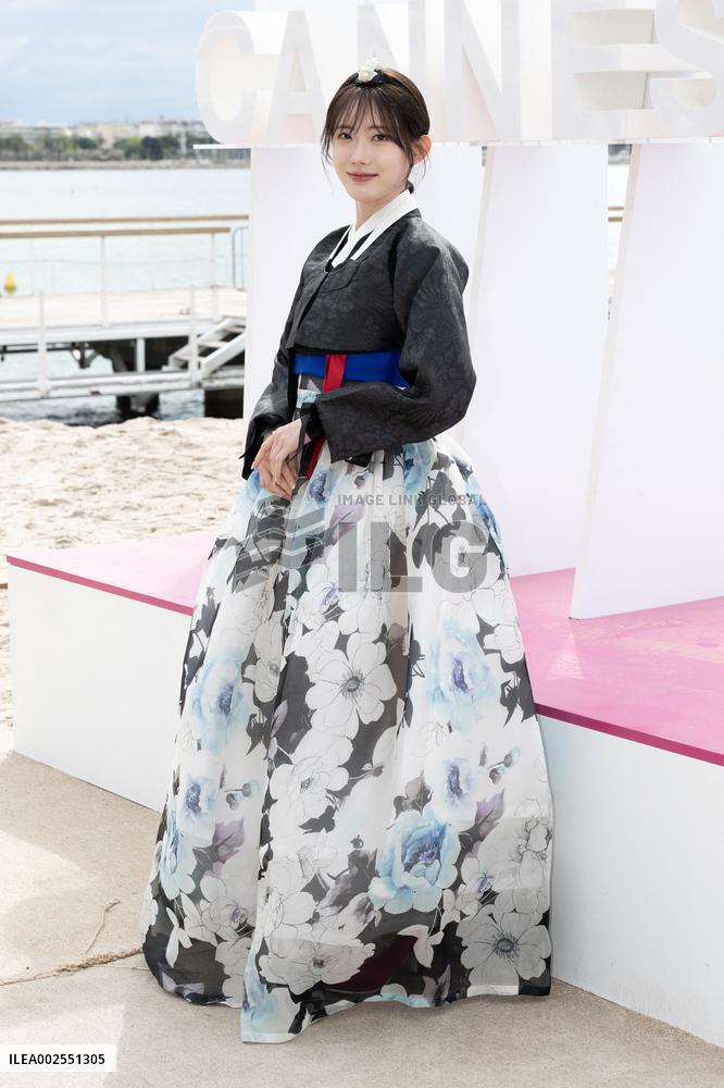 Rinza Noodle House Photocall - Day 6 - Cannes