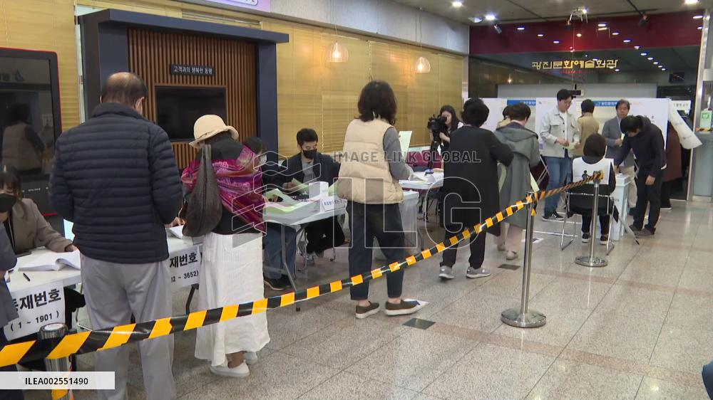 S. Korea's opposition party overwhelmingly leads exit polls in parliamentary elections