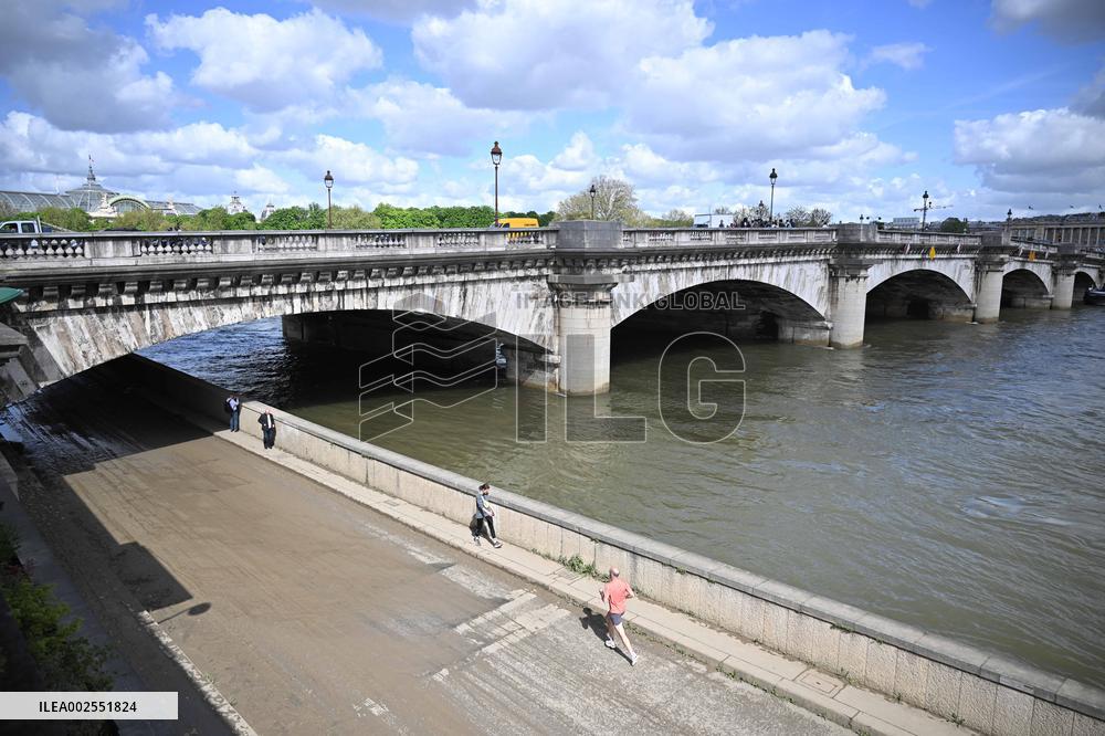 Seine River Water Quality Alarming Before Olympics - Paris