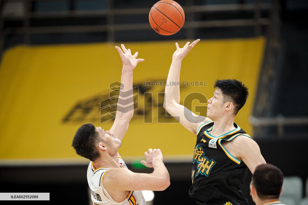 (SP)CHINA-HANGZHOU-BASKETBALL-CBA-SHANXI LOONGS VS ZHEJIANG LIONS (CN)