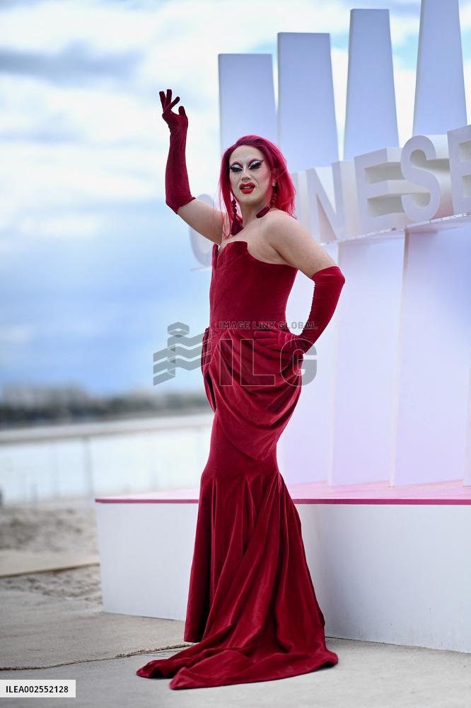 7th Canneseries - Rose and Punani Photocall