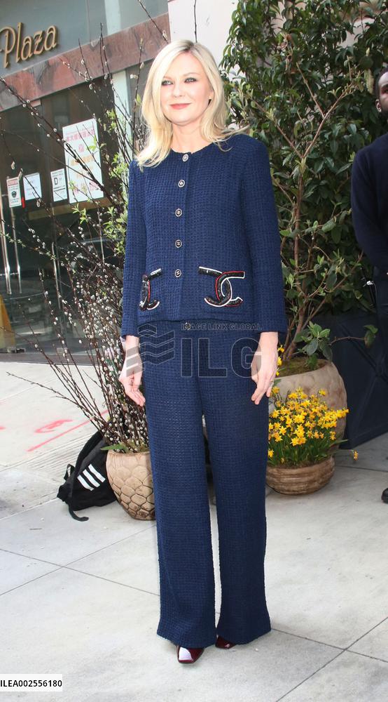 Kirsten Dunst At Late Night with Seth Meyers - NYC