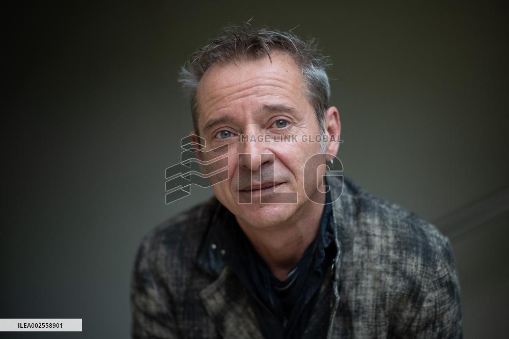 Reims Polar Caryl Ferey Portrait Session