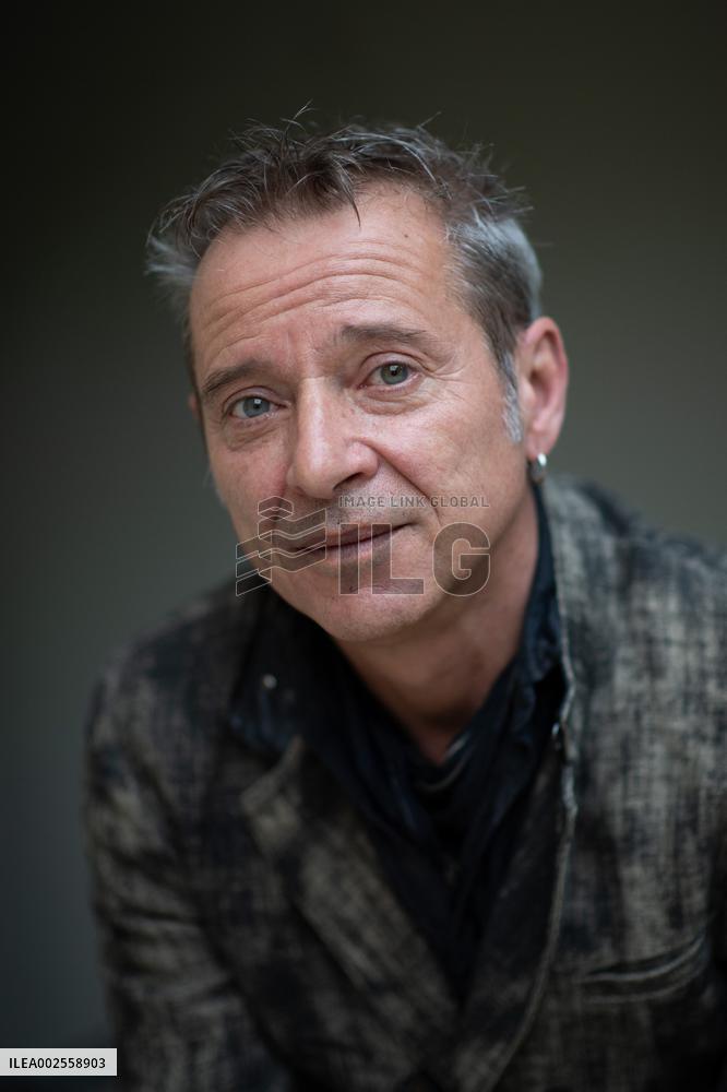 Reims Polar Caryl Ferey Portrait Session